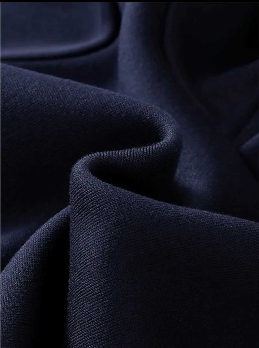 Комлект суичър и долнище за момче six seven ръст 130см.