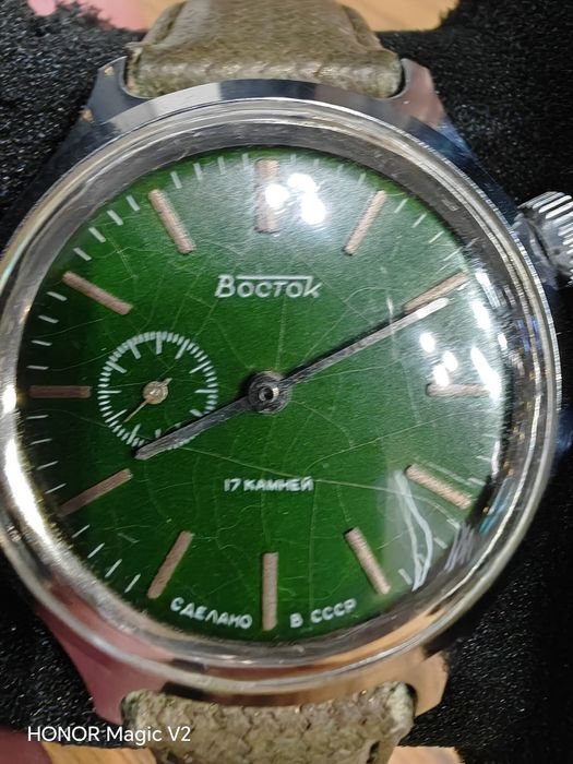 Продам часы СССР