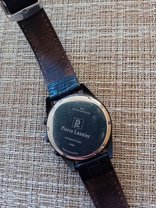 Оригинален Pierre Lannier,часовник.Отлично състояние.