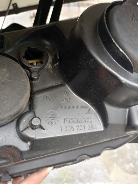 Фарове да Dacia Duster 2010-2013