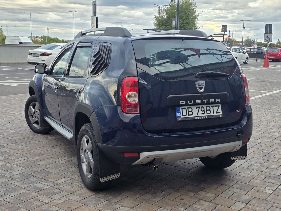 Dacia duster 1.5 Dci euro 5 full. Se poate achiziționa si in rate. Garanție