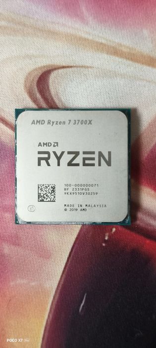 Ryzen 7 3700x cu un pin rupt și doi îndoiți