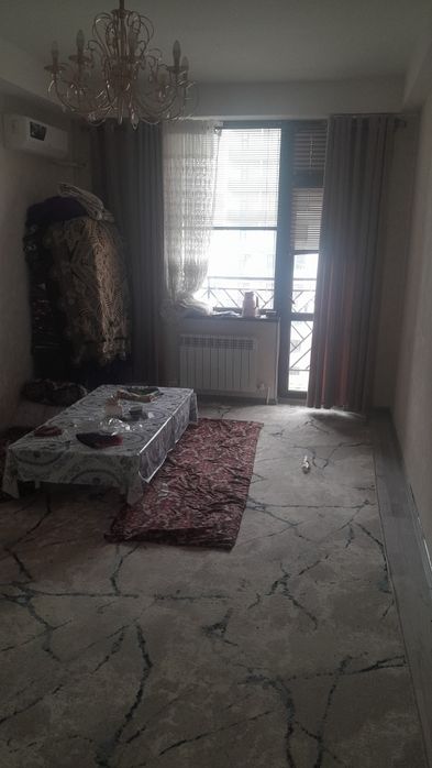 1 xonalik uy sotiladi