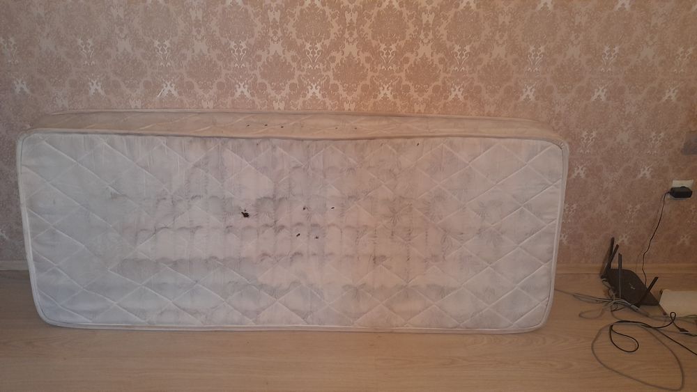 Продам матрас пружинный б/у, Алматы Арена