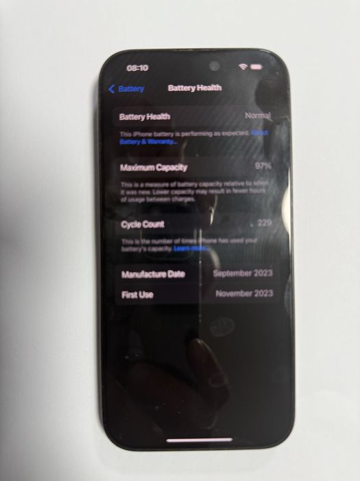 iPhone 15 pro 128 Gb black titanium