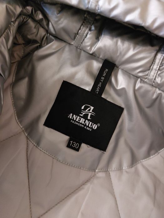 Продам куртку весна ,осень