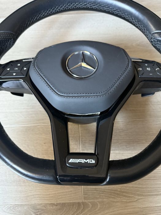 Волан Mercedes W204 W212 W218 AMG Пера