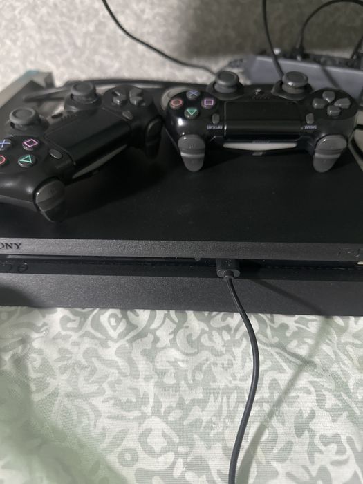 ps4 slim idealniy