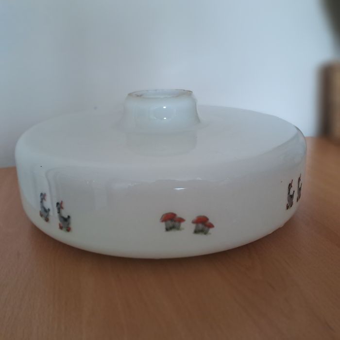 Стъклено тяло лампион с фигури