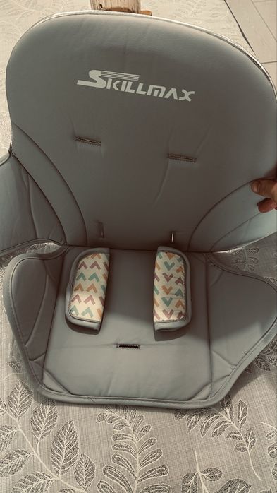 Детский стол , стульчик для кормление