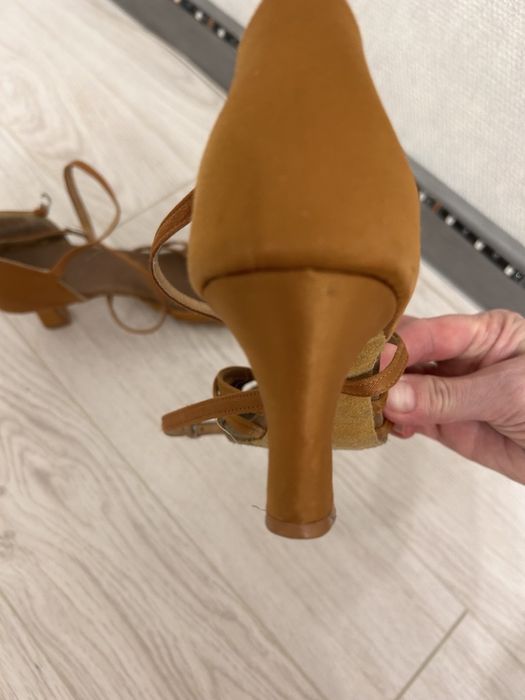 Туфли для танцев