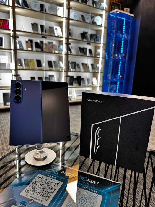 Samsung Galaxy Z Fold 7 256GB Blue Shadow 20 Cicluri Ca Nou 12 luni Garantie - PhoneXpert SH