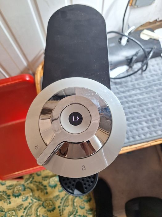 Кафе машина крупс