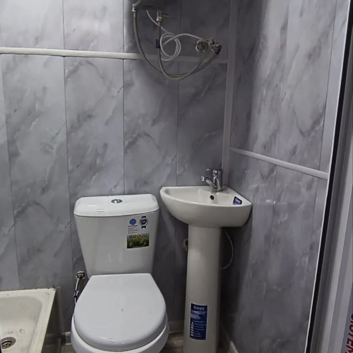 Konteyner yotoqxona. Dush, tualet, rakviniya hamma sharoitlari bor!