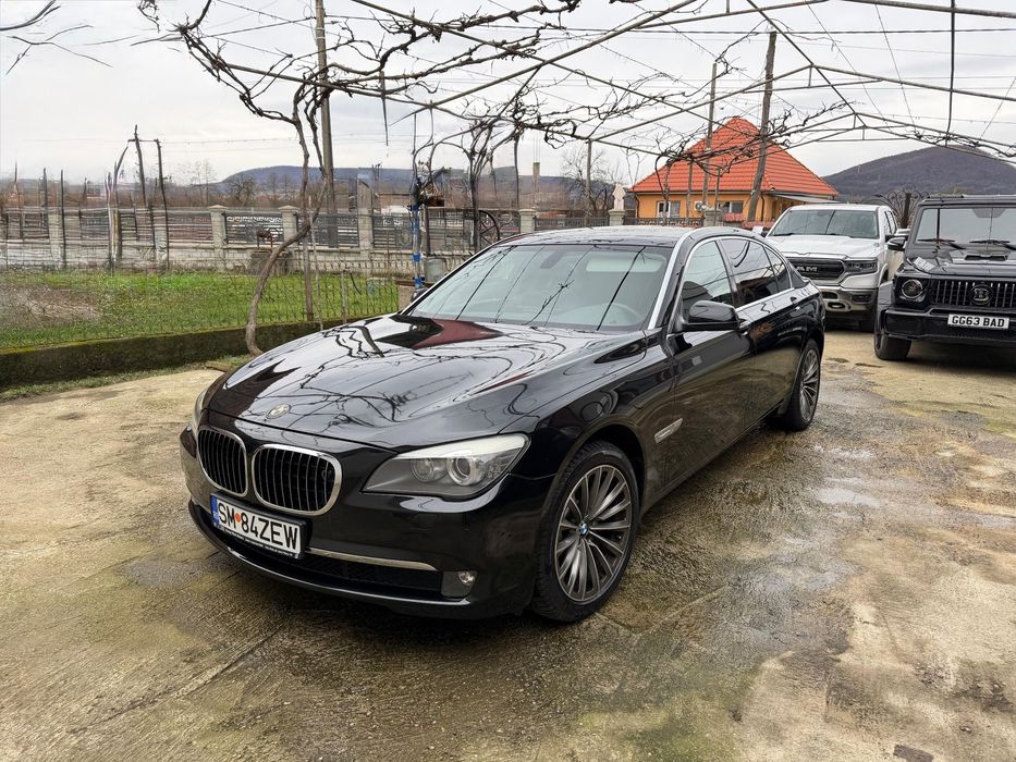 BMW Seria 7 BMW 740i Extra Long (F02) | 2010 | 326 CP | Limuzină