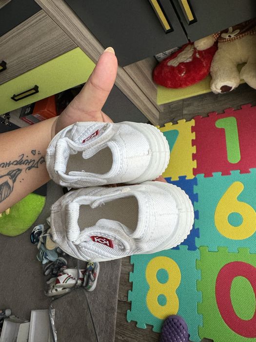 Буйки и пантофки 18,20,21,22