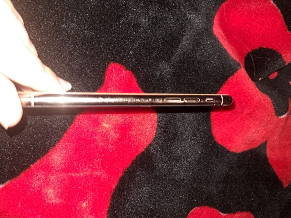 iPhone 11 pro, inca in garantie