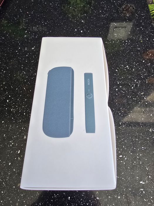 Iqos Iluma  Azure blue