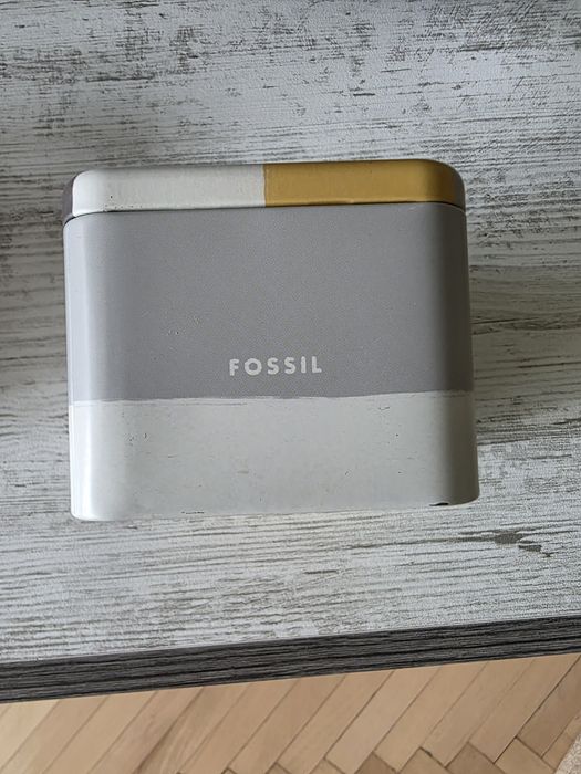 Часовник Fossil Neutra FS5941