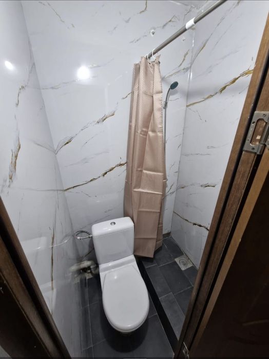 Сдам  квартиру по Абая.