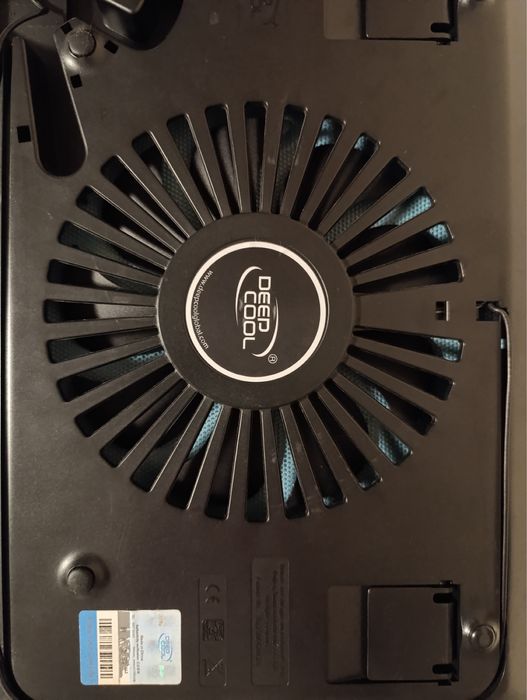 USB подложка за охлаждане на лаптоп 15” и плетен патладжан