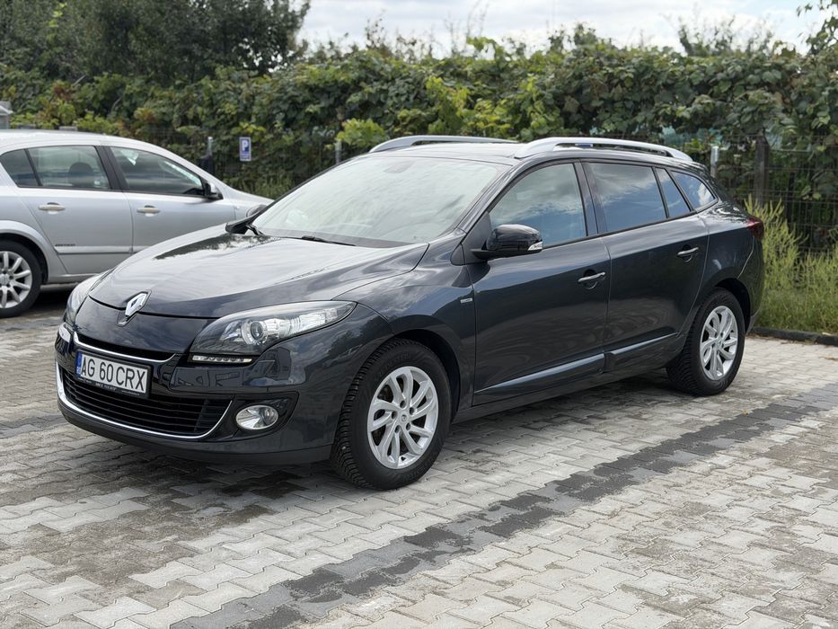 RENAULT Megane