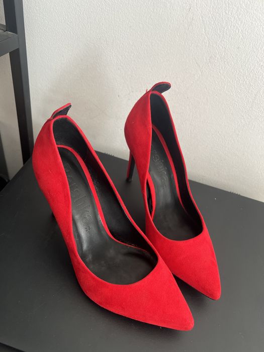 Дамски обувки велур