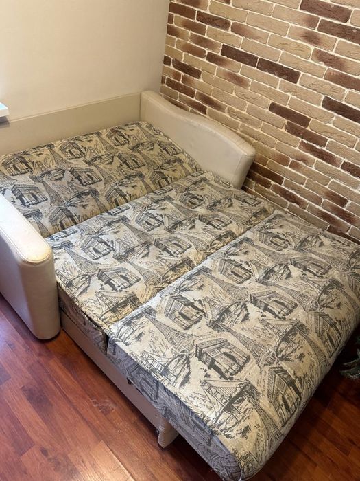 Продам диван б/у