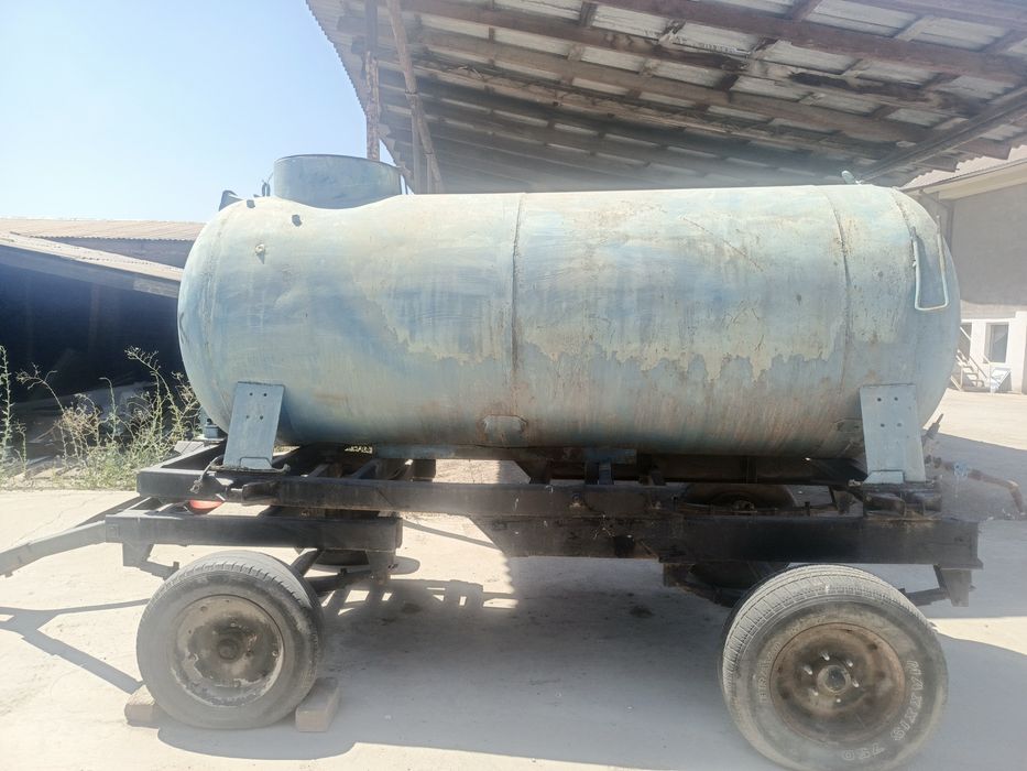Ichimlik suv bochkasi