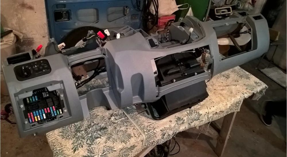 по запчастям бизнес-панель на Газель