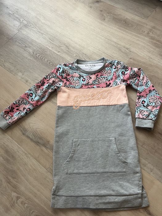 Детска рокля Guess 116см