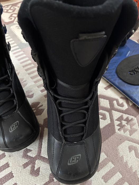 Placa de snowboard lungime 136 cm + legaturi + boots marime 41