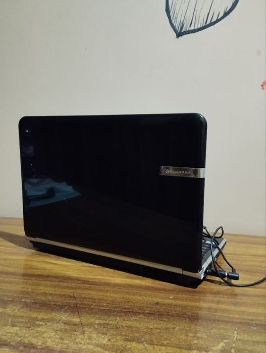 Ноутбук Packard bell