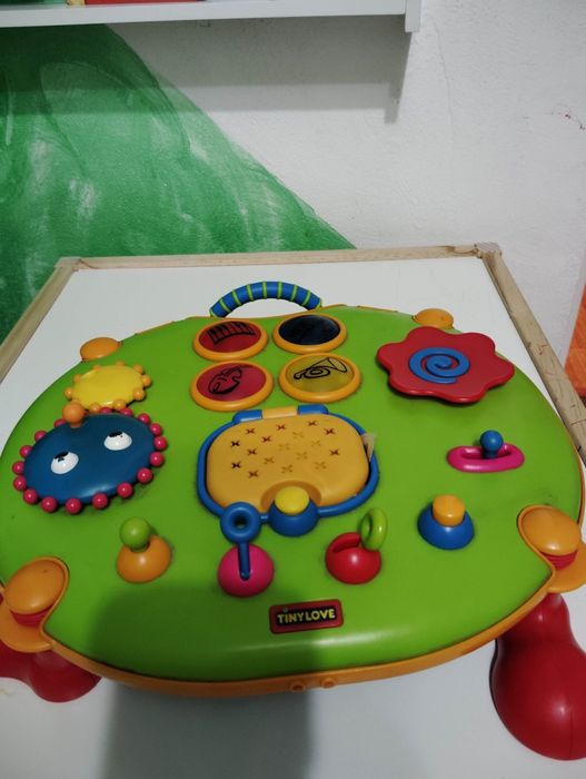 Vând jucari interactive