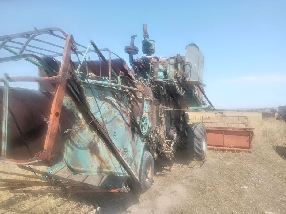 Продам конбаен на полном ходу