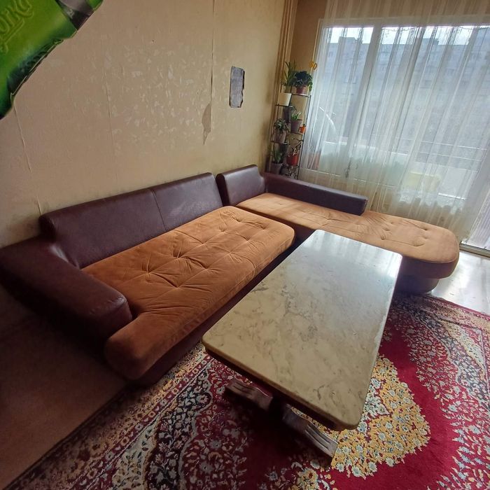 Използвана холна гарнитура