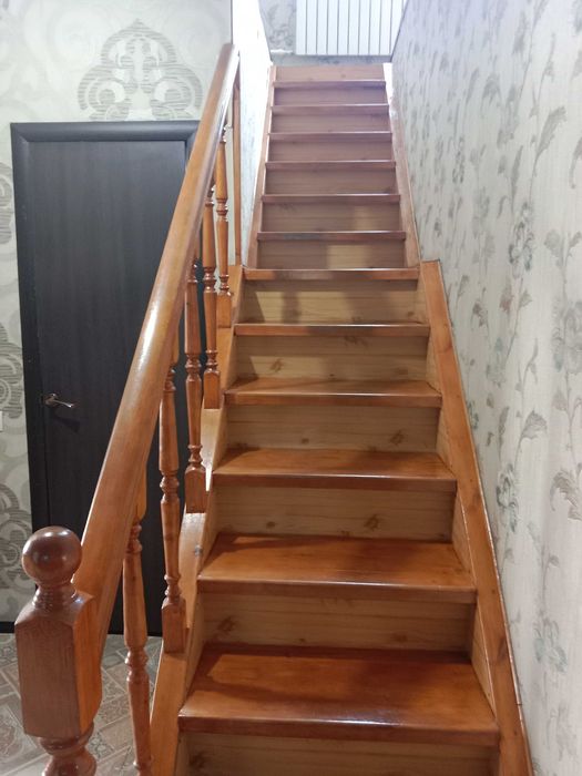 Продам 2х этажный коттедж на Семашко