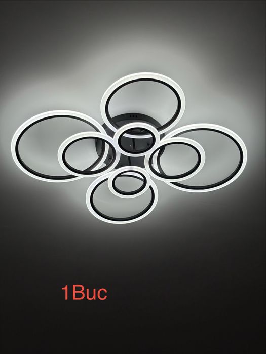 Vand 8 lustre folosite foarte putin.