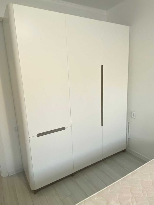 Продам мебель спальный гарнитур б\у