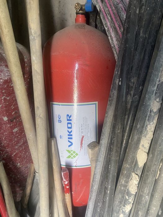 Метан газ баллон 100л