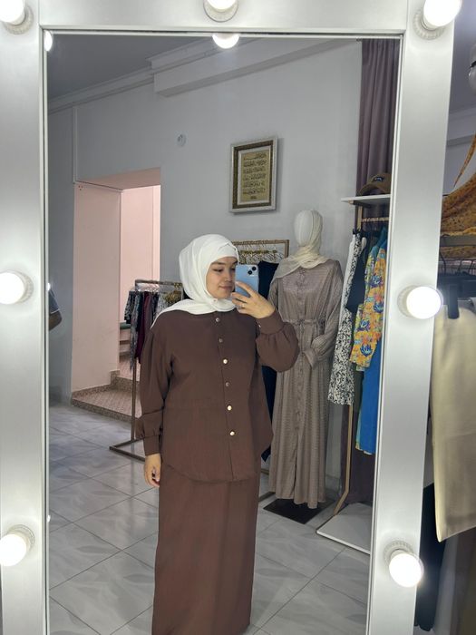 Көйлек сатылады.