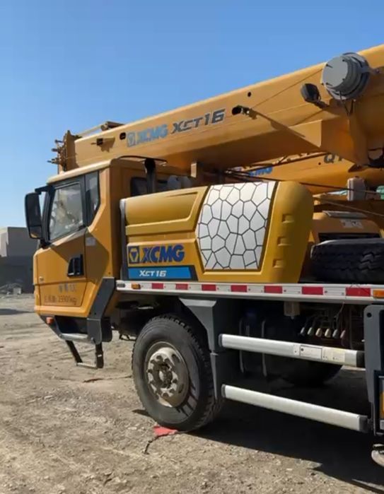 Автокран 25 тонна