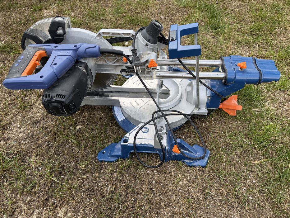 Fierastrau circular Dexter