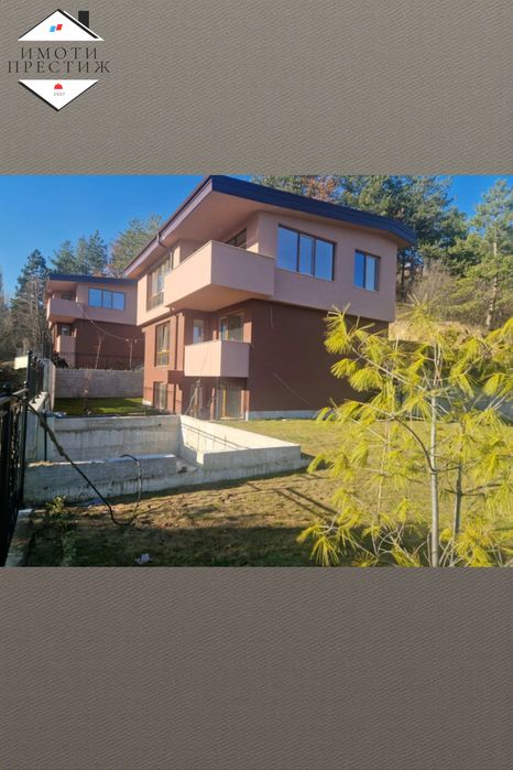 От Собственик-нова къща в Панчарево