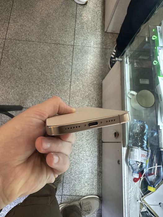 Iphone 16 pro max 256g