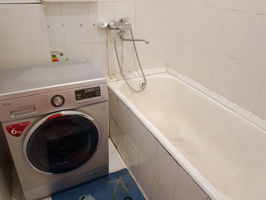 Qizlarga 700000- ijaraga turish uchun