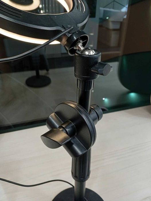 Настолна LED лампа за маникюр