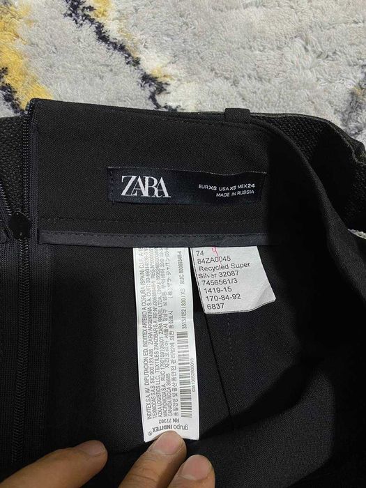 Стильная чёрная юбка Zara. xs размер база