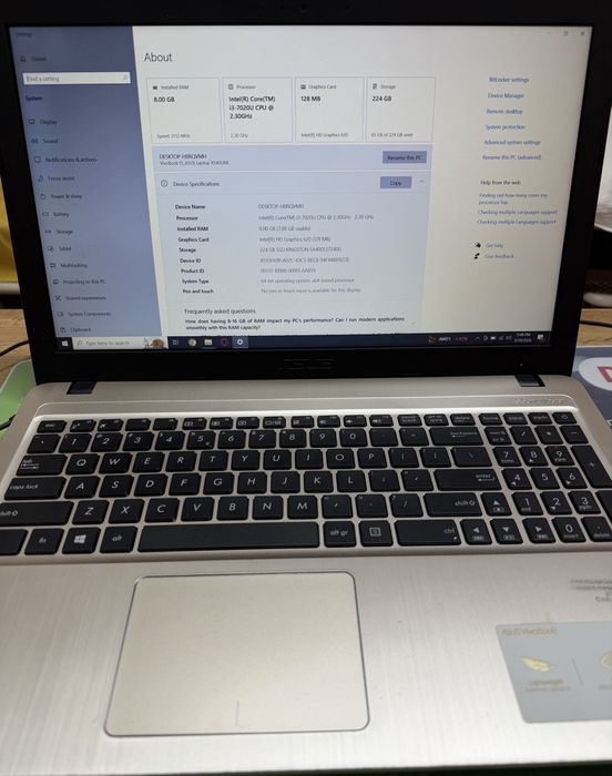 Leptop i3 generatia 7