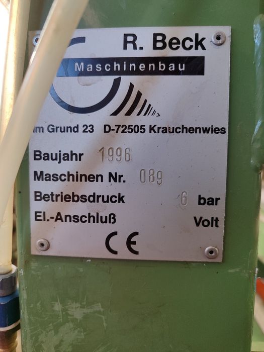 пневматична преса с четири секций